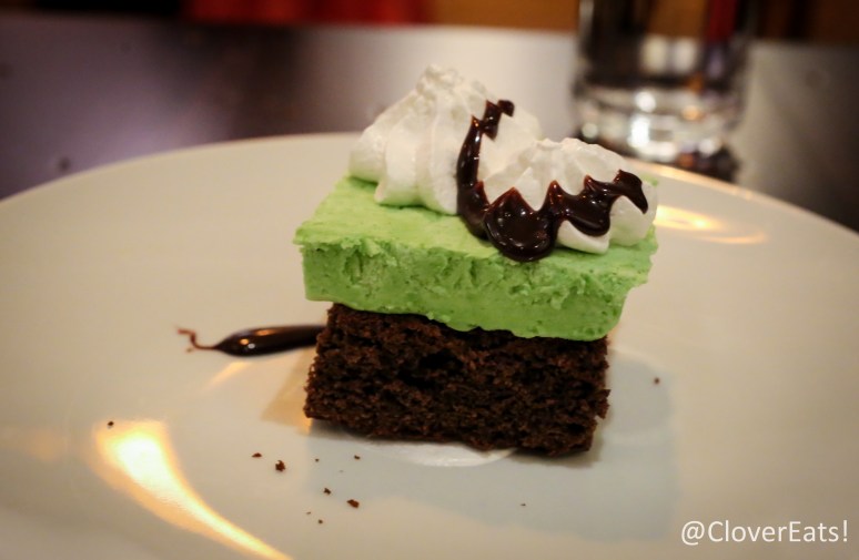 Nanaimo bar - chocolate brownie cookie, vanilla marshmallow, mint mousse