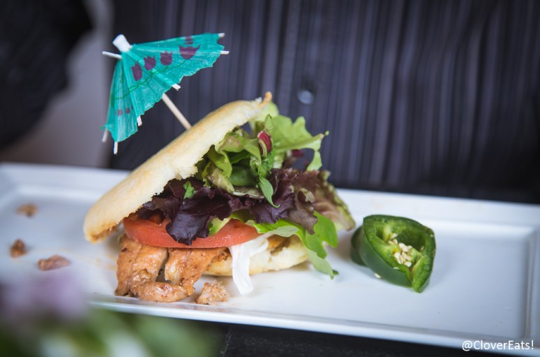 Playa fresca (flounder) Venezuelan arepa