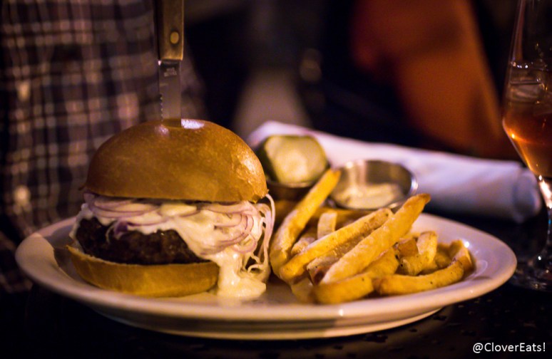 "painted hills grass-fed beef, brioche bun, red onion, frites aioli, house pickles, sharp cheddar"