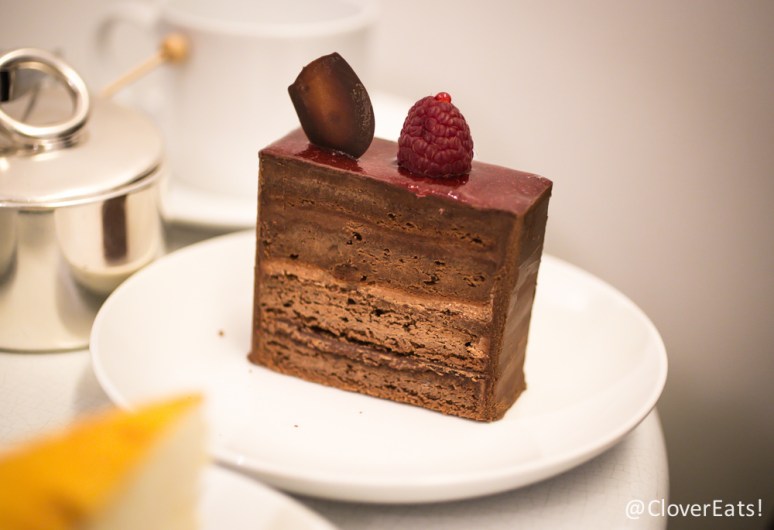 Chocolate raspberry cake